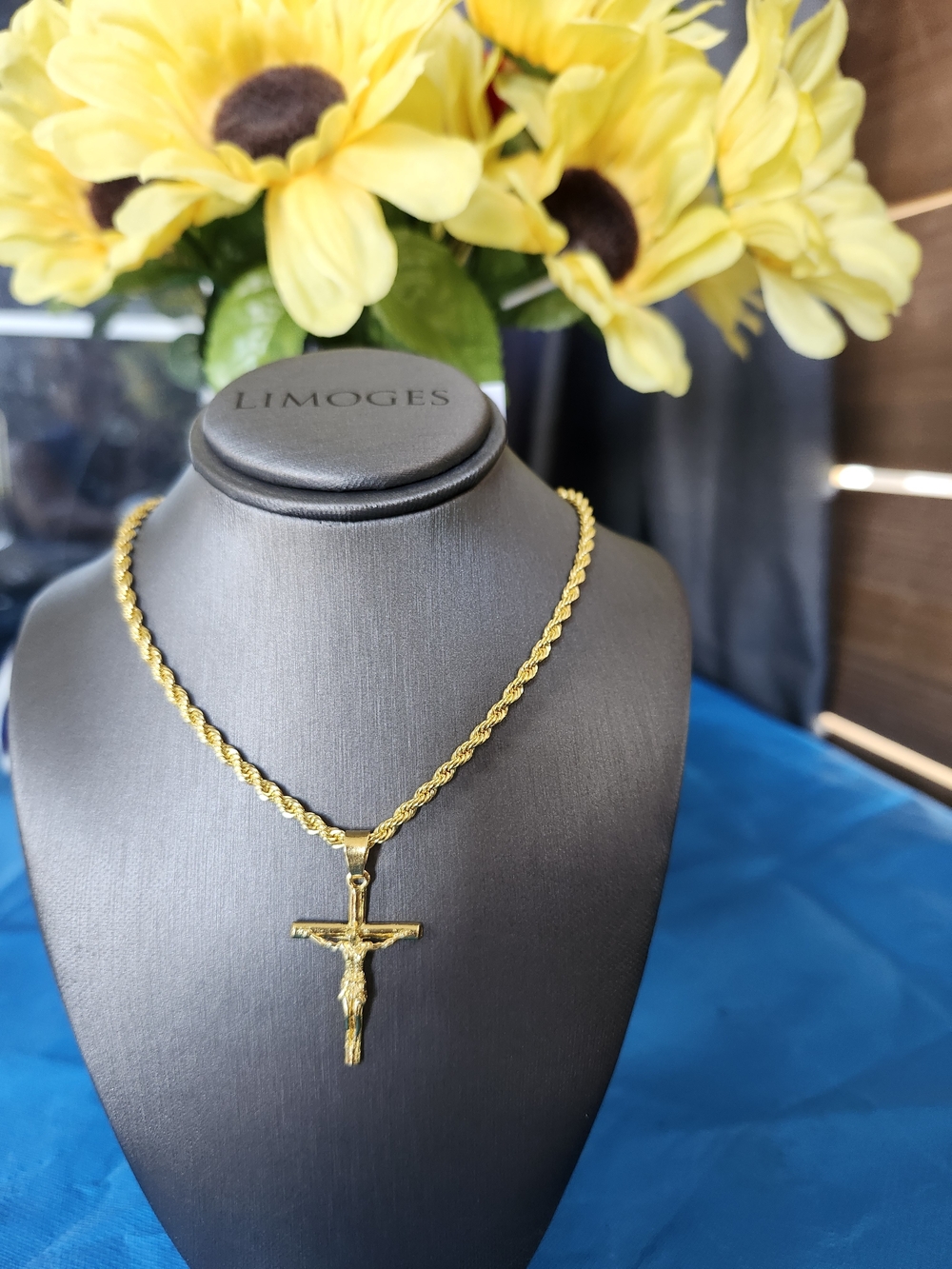 Limoges Gold Rope Chain Necklace with Crucifix Pendant